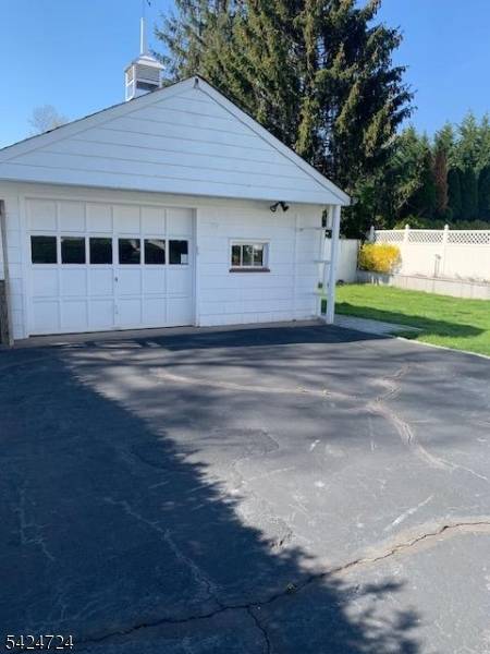 415 Hillside Ave, Clifton City, NJ 07110