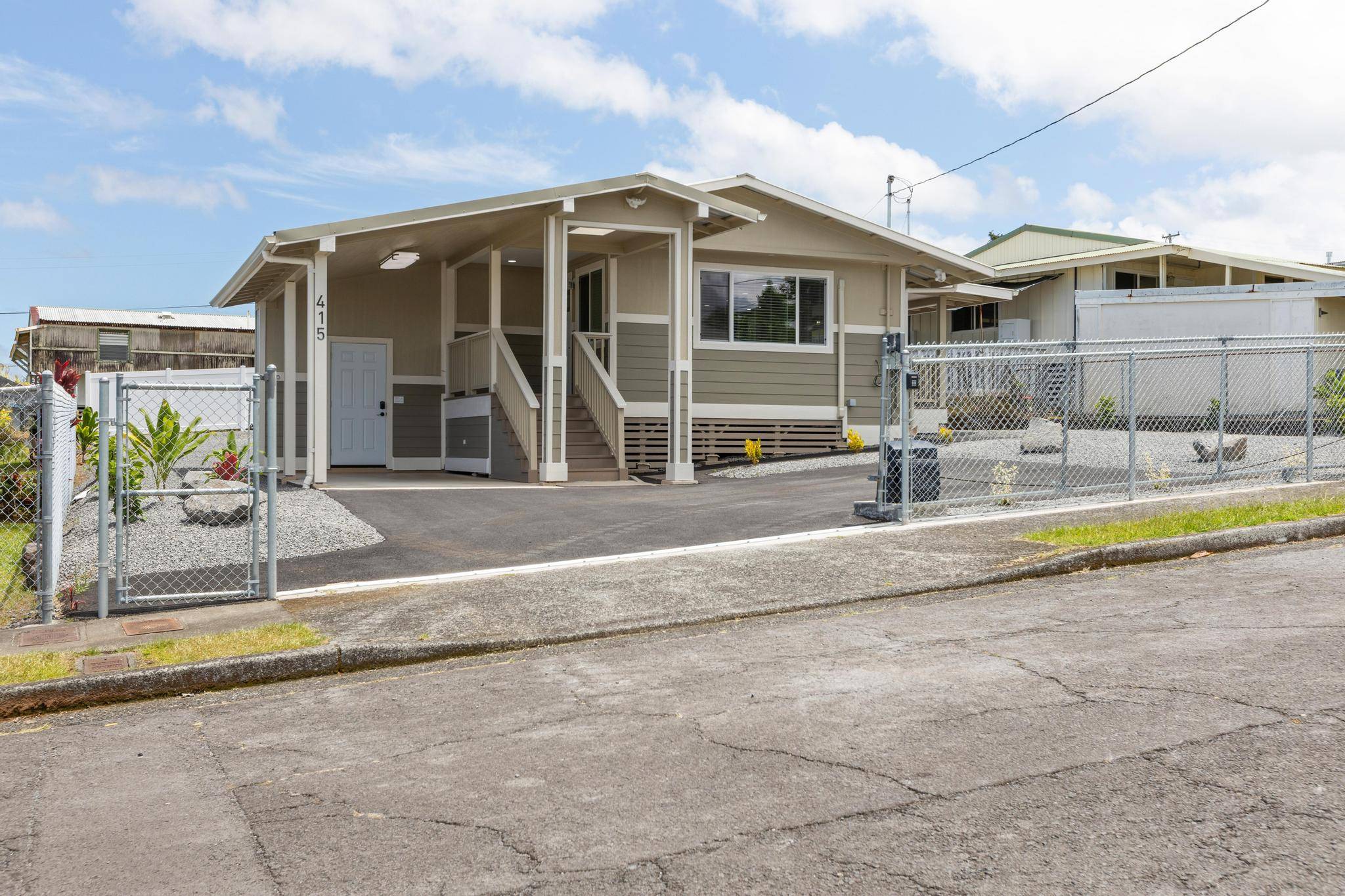 415 HILINAI ST, Hilo, HI 96720