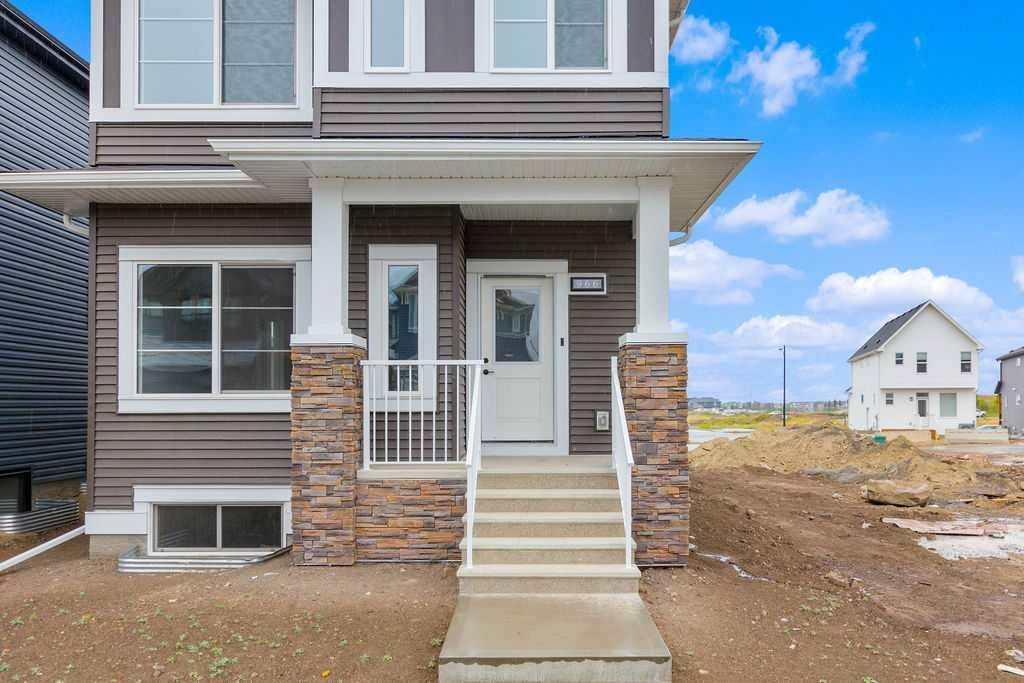 966 Chinook Winds Meadow SW, Airdrie, AB T4B 5R1
