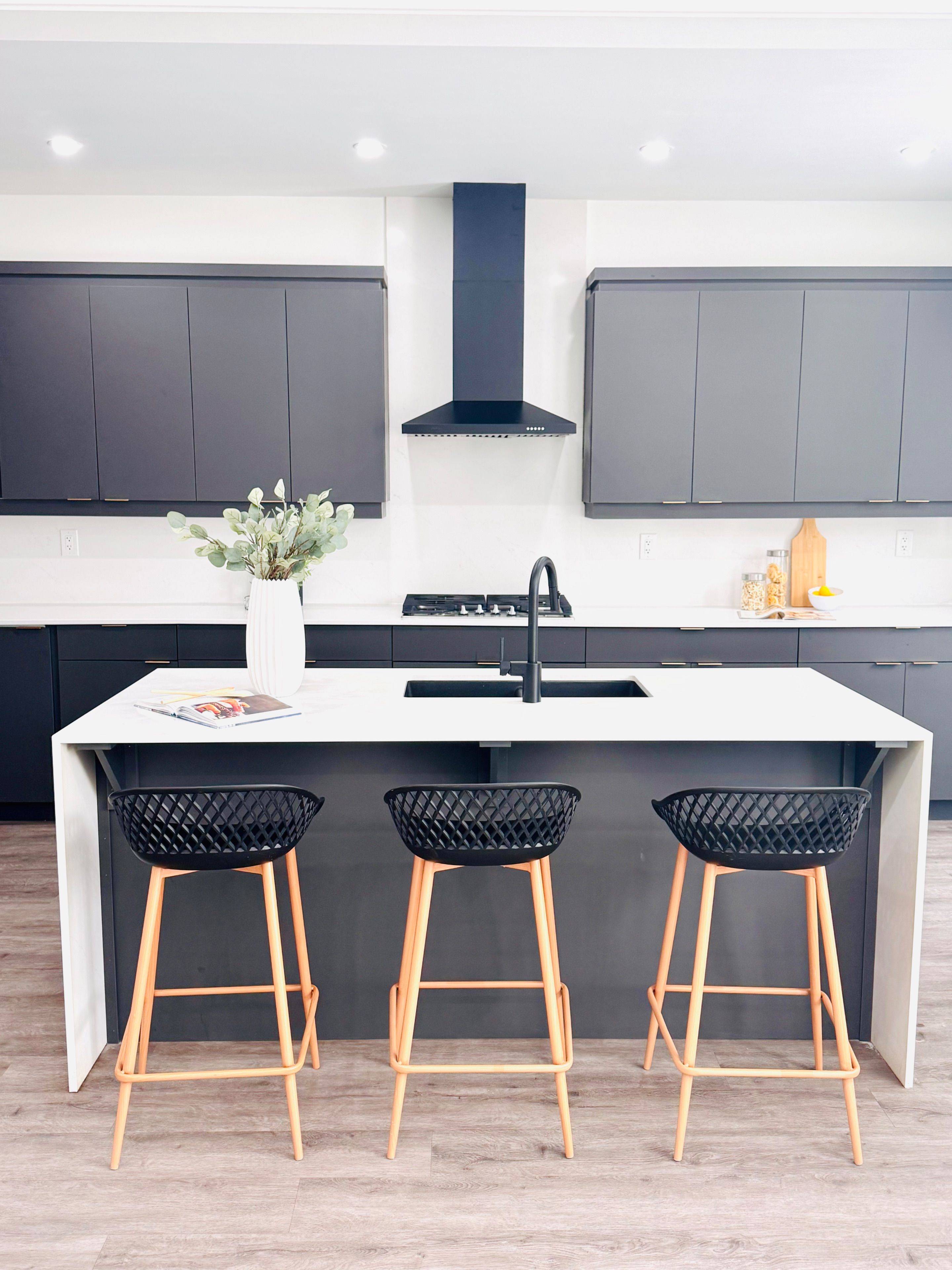 30 Frank Lloyd Wright ST, Whitby, ON L1N 0N9