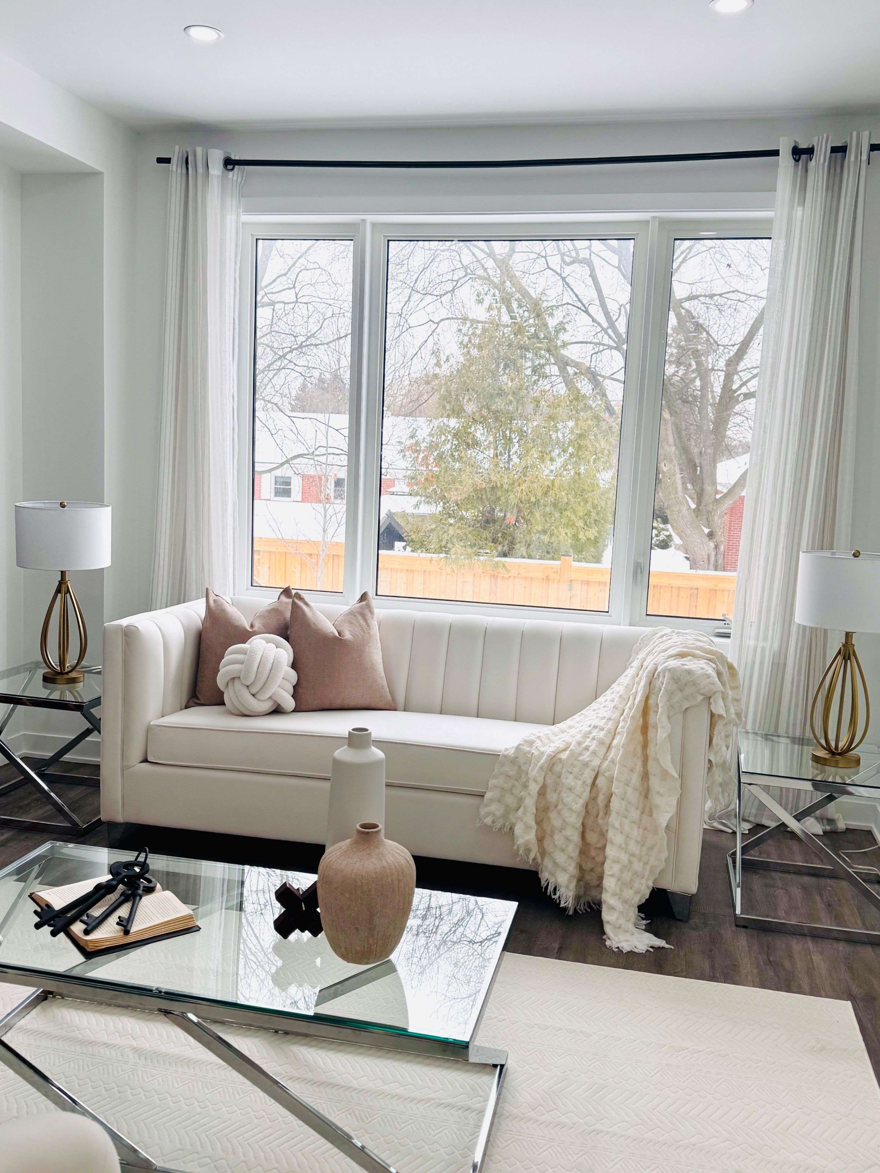 30 Frank Lloyd Wright ST, Whitby, ON L1N 0N9