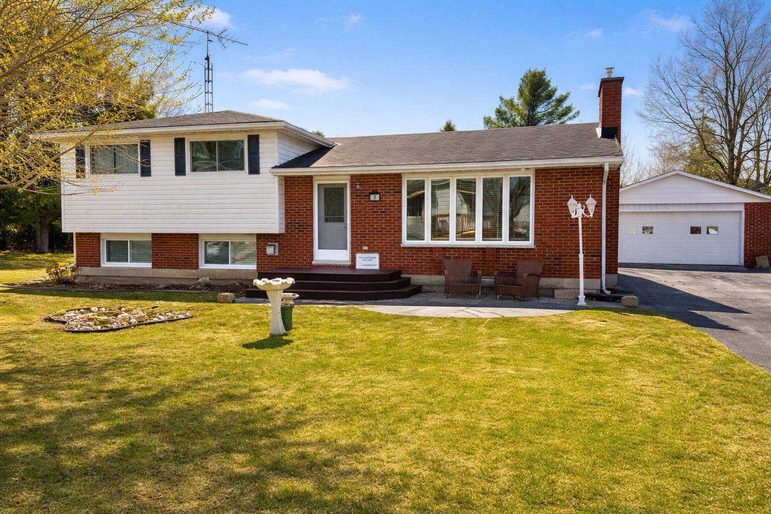 3 Prince ST, Athens, ON K0E 1B0