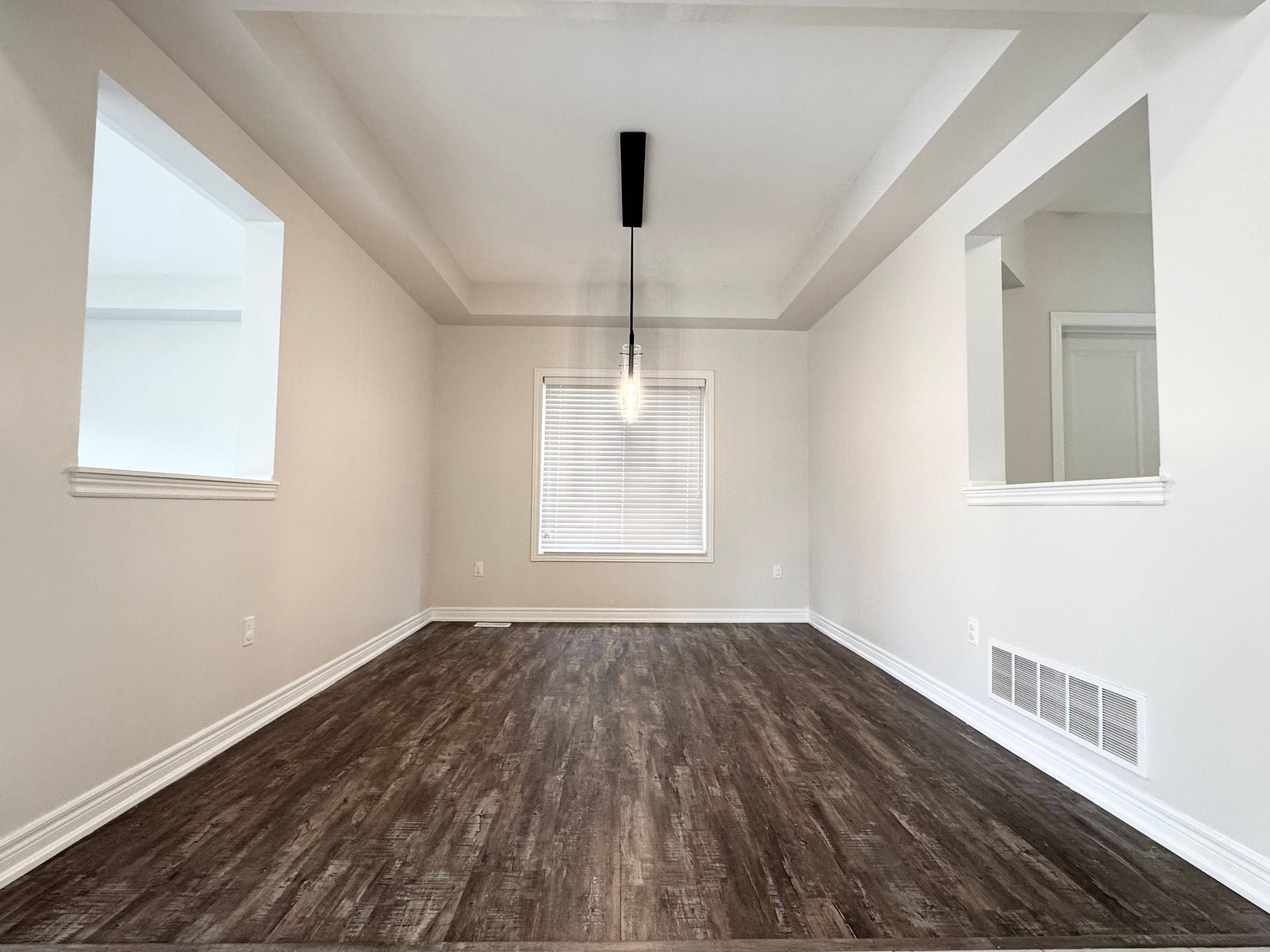 3598 Carolinia CT, Fort Erie, ON L0S 1N0