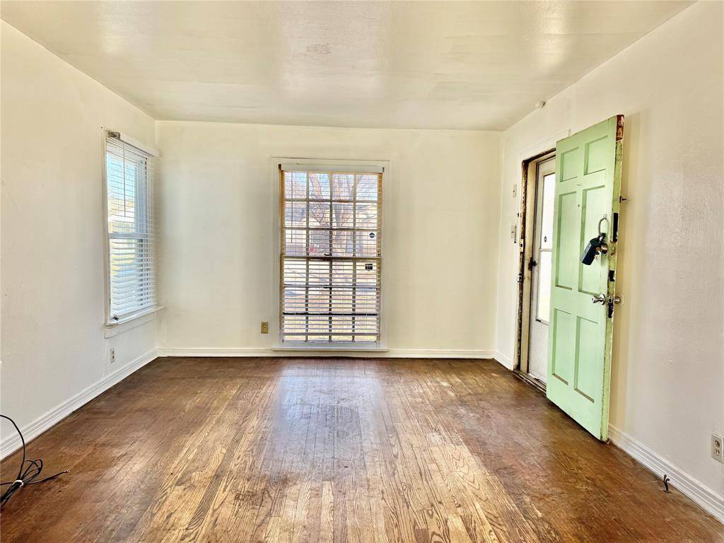 8246 Marvel Drive, Dallas, TX 75217