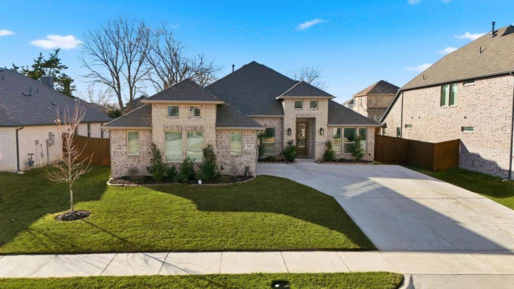 1125 Cardinal Drive, Midlothian, TX 76065