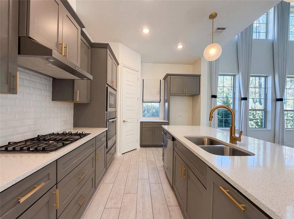 404 W 6th Street, Irving, TX 75060