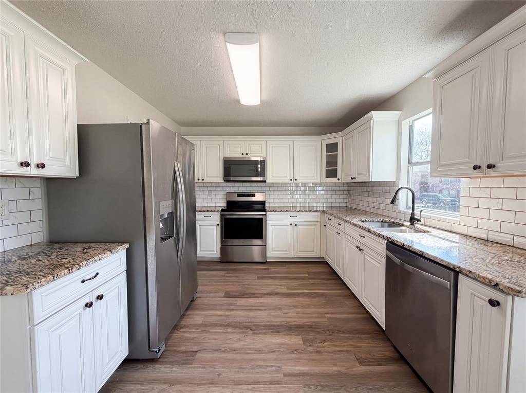 2501 Avalon Creek Way, Mckinney, TX 75071