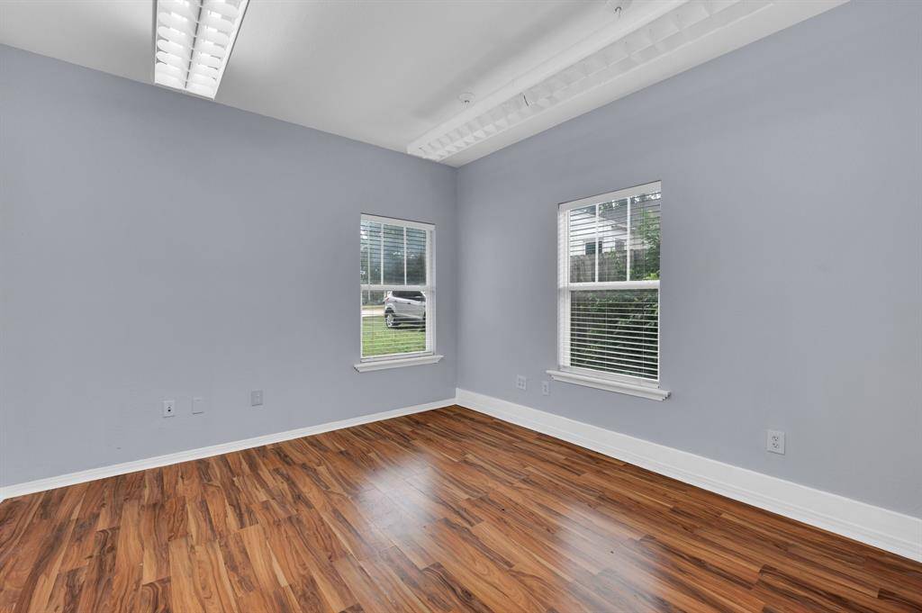 214 W Belt Line Road #B, Cedar Hill, TX 75104