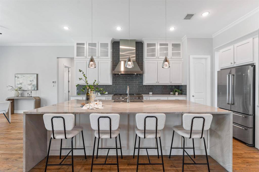 4466 Lake Breeze Drive, Mckinney, TX 75071