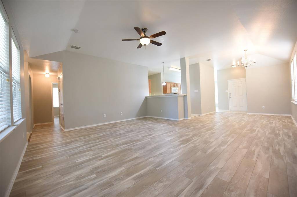 421 Stanley Falls Drive, Anna, TX 75409