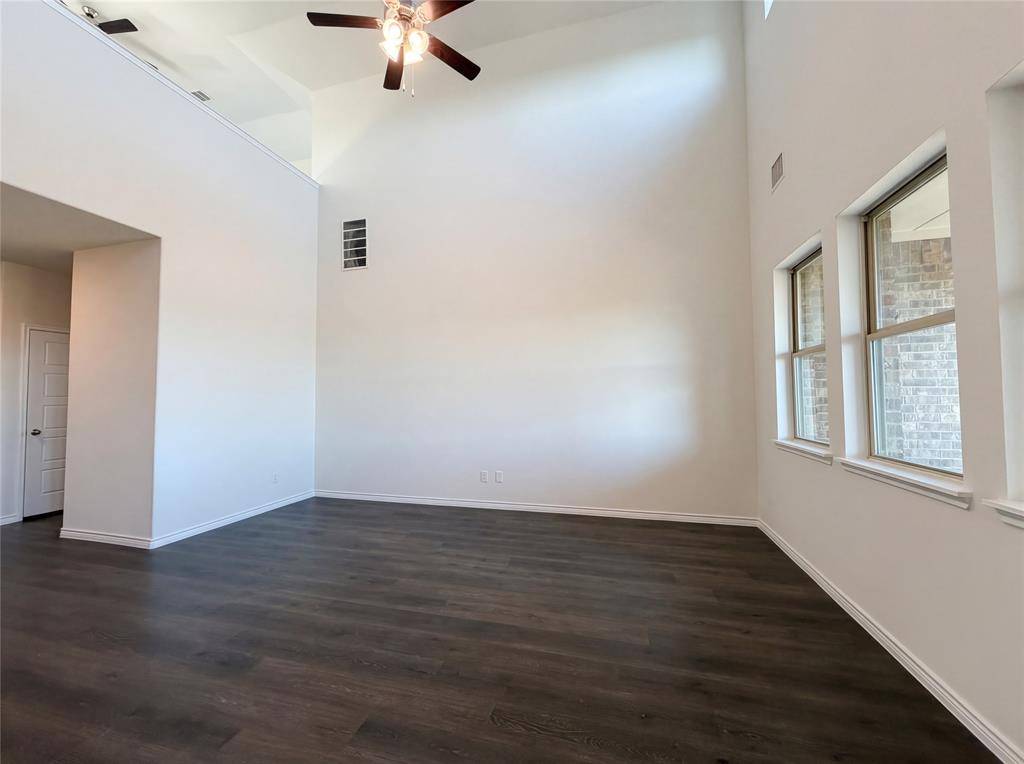 1012 Crepe Myrtle Lane, Anna, TX 75409