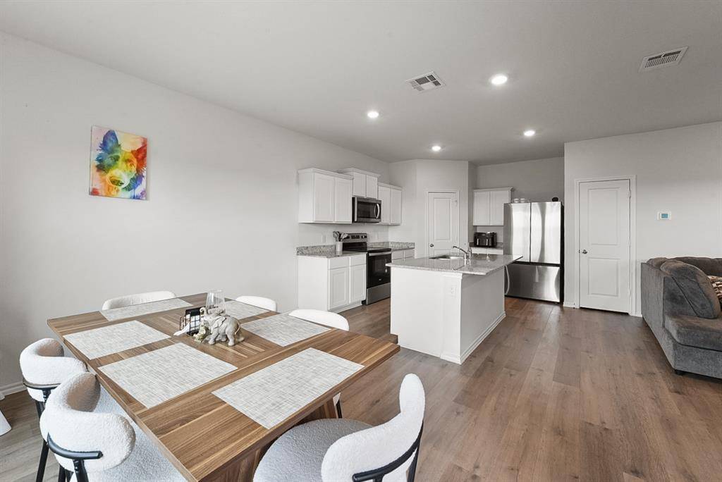 4928 Pelican Way, Crandall, TX 75114