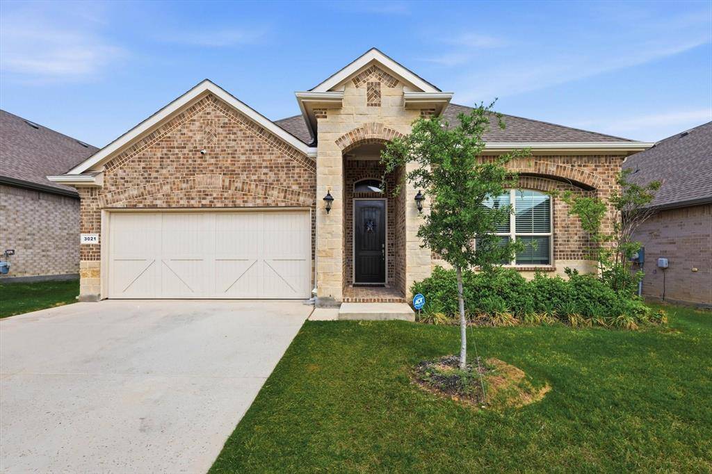 3021 Lionsgate Drive, Argyle, TX 76226