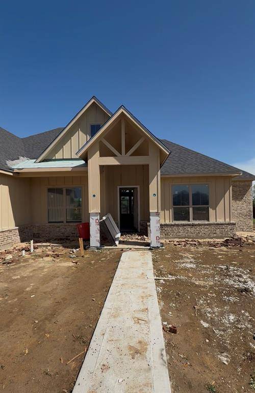 144 Chisolm Trail, Pottsboro, TX 75076