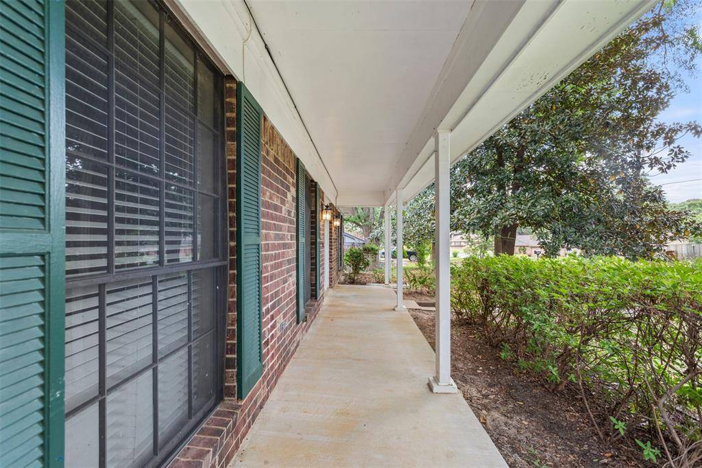 15049 Northwood Drive, Tyler, TX 75703