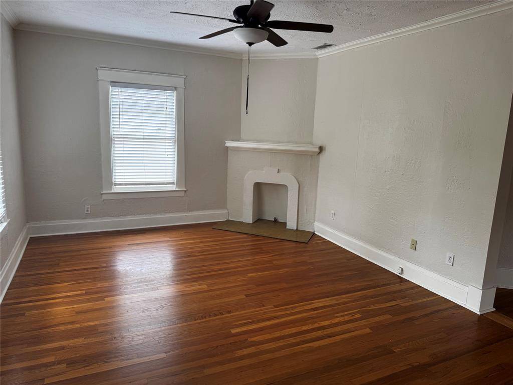 4932 Victor Street, Dallas, TX 75214