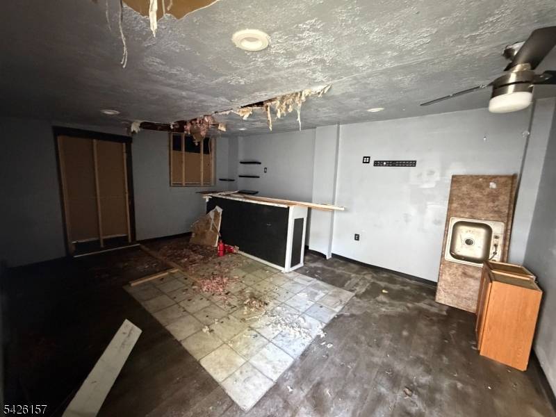 319 16Th Ave, Newark City, NJ 07103