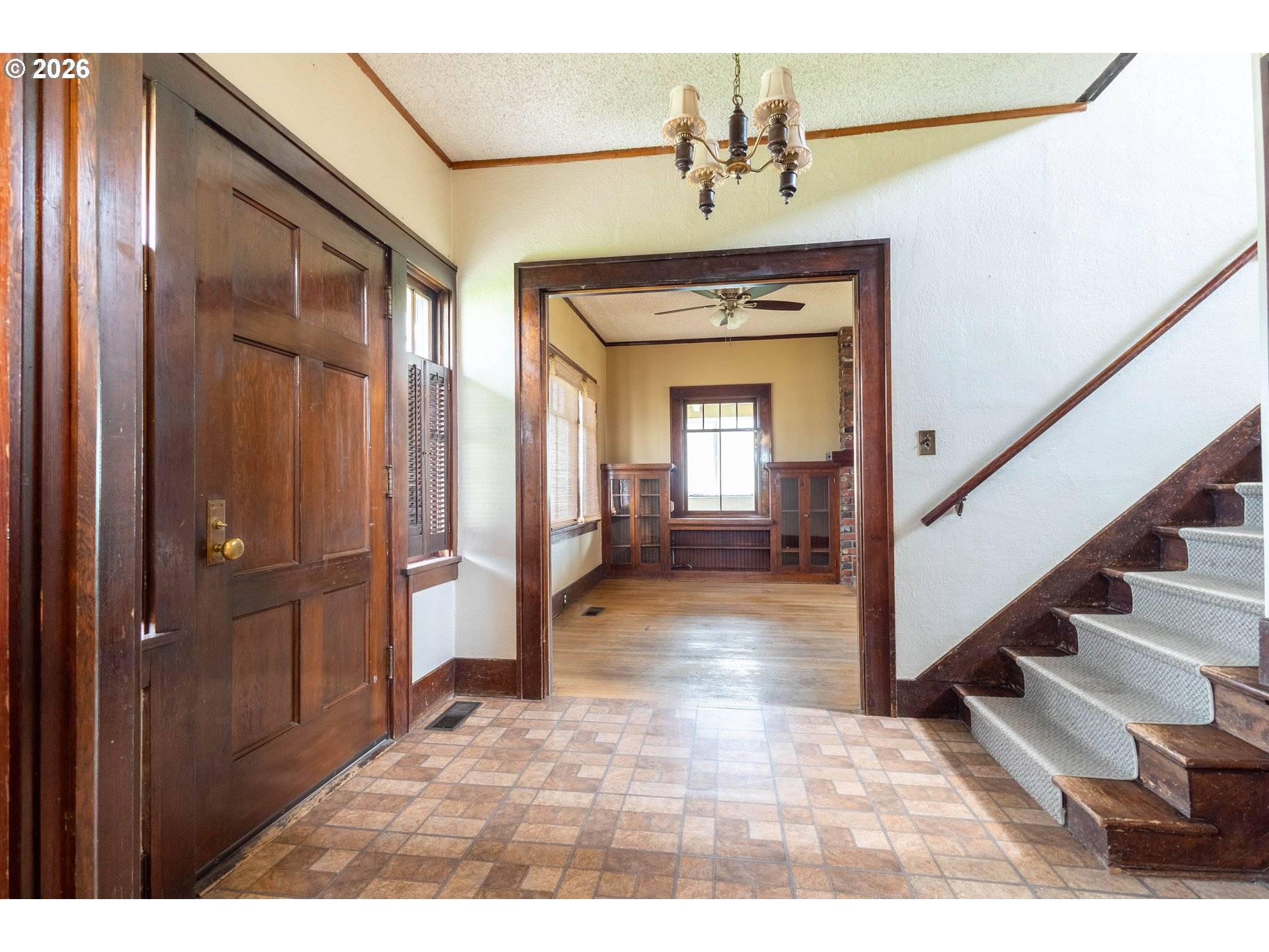 600 ALBANY ST, Elgin, OR 97827