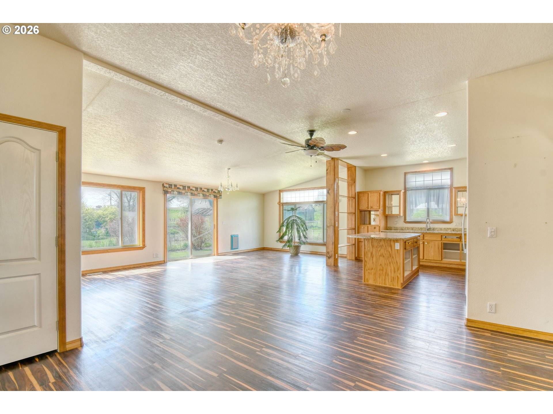 225 HALE ST, Adams, OR 97810