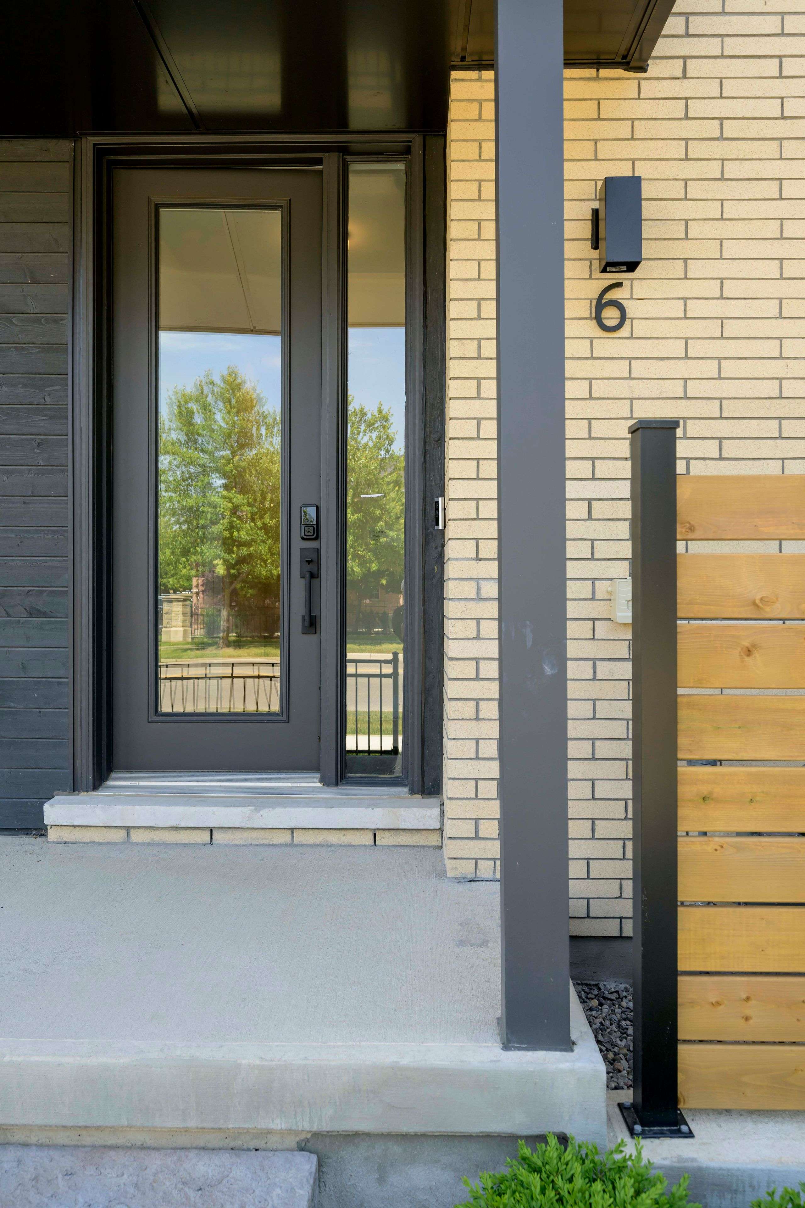 2273 Turnberry RD #6, Burlington, ON L7M 2B2