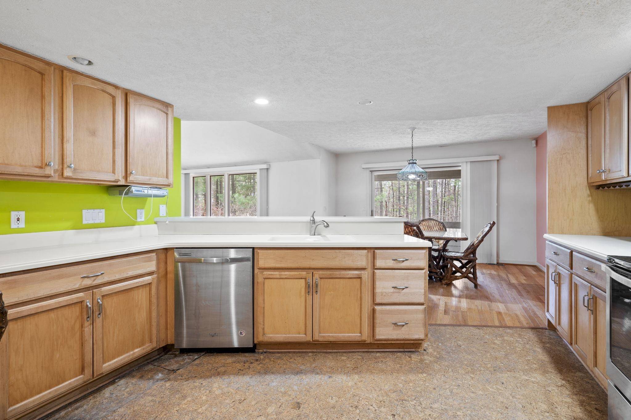 6475 Mission RDG, Peninsula Twp, MI 49686