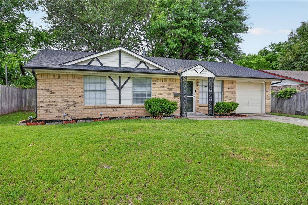 263 Merribrook Trail, Duncanville, TX 75116