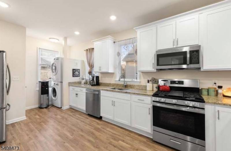 612 Magnolia Ave, Elizabeth City, NJ 07206