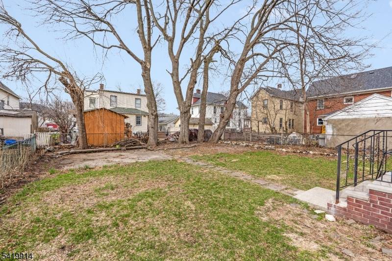 25 Passaic St, Dover Town, NJ 07801