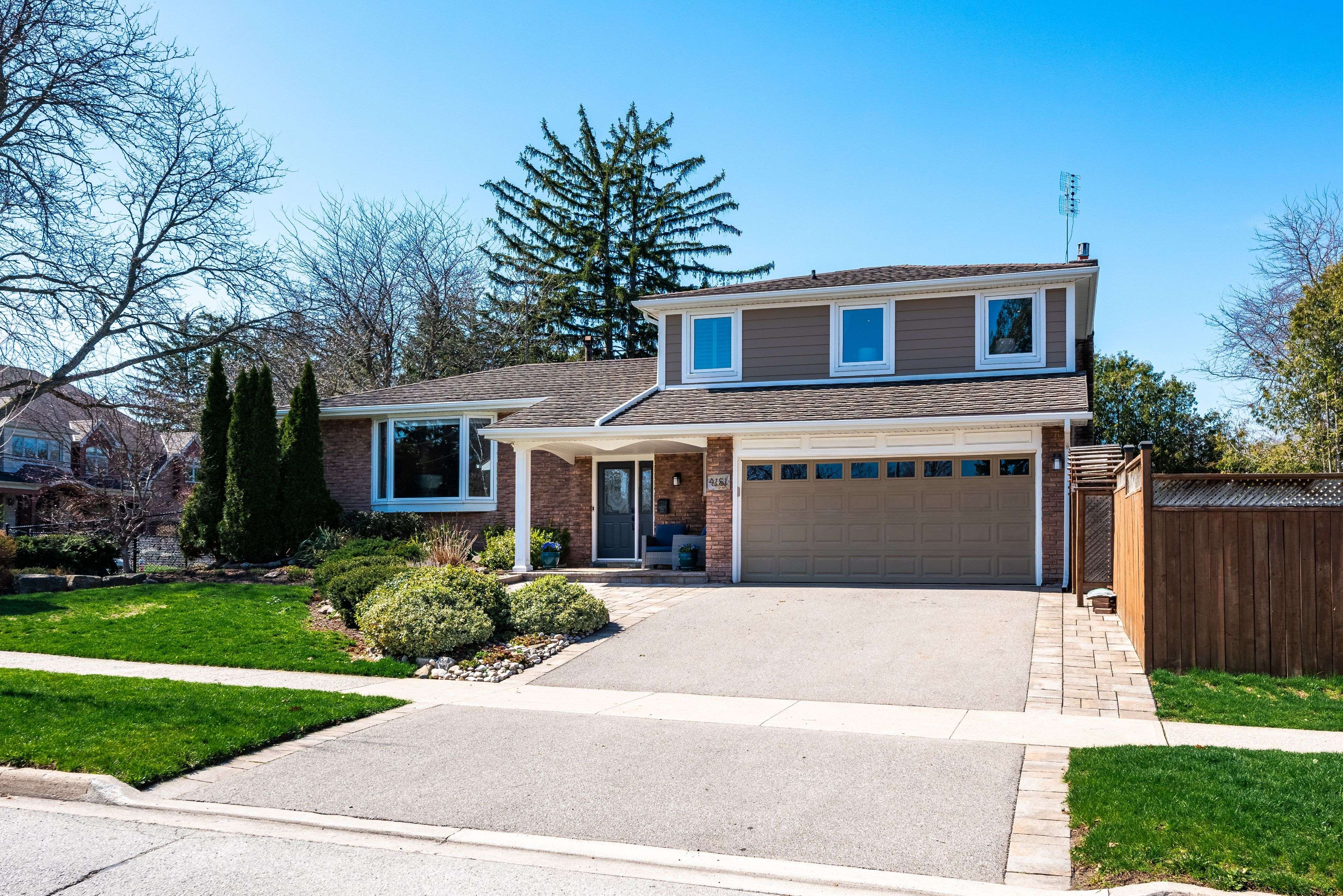 4151 Spruce AVE, Burlington, ON L7L 1K8