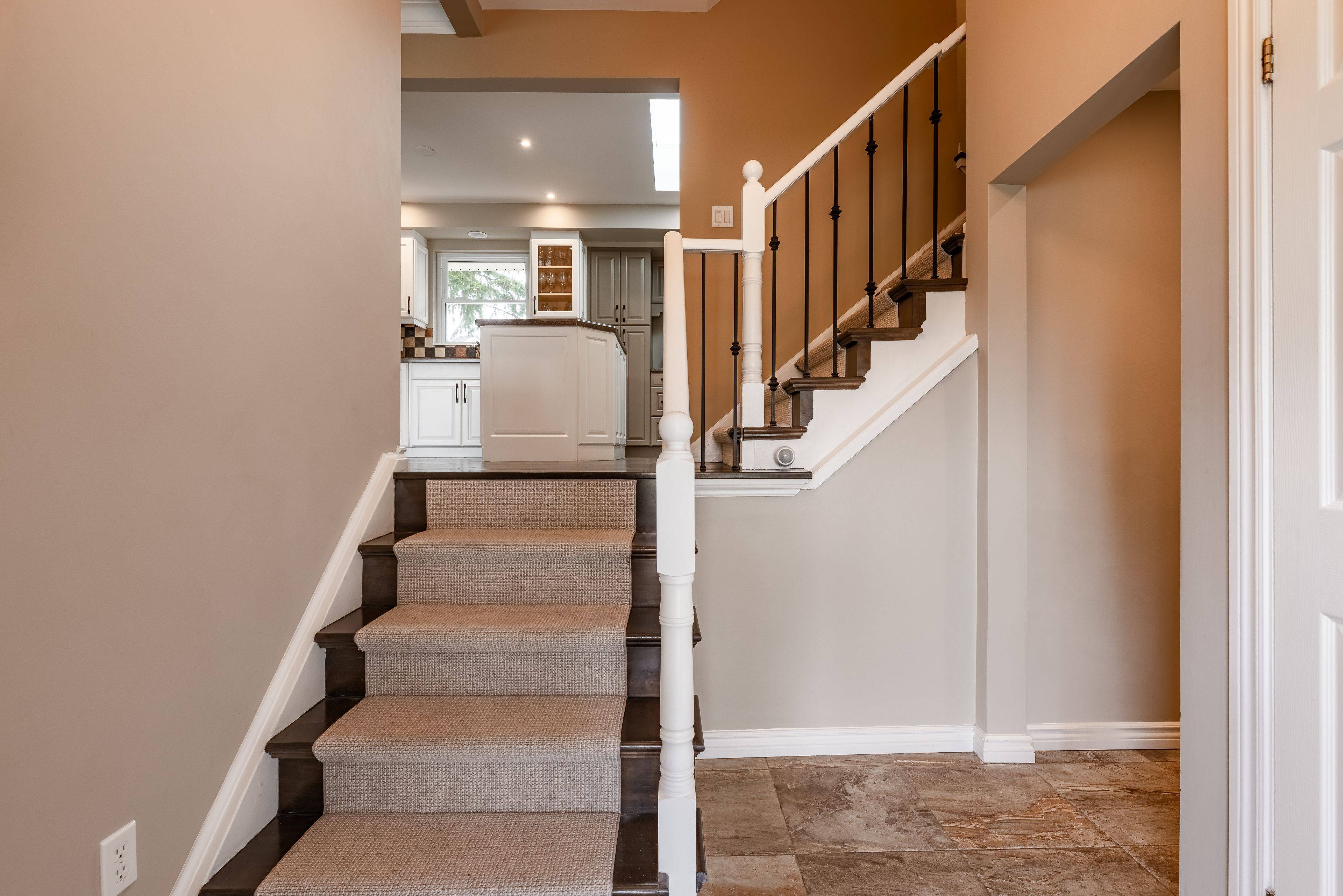 4151 Spruce AVE, Burlington, ON L7L 1K8