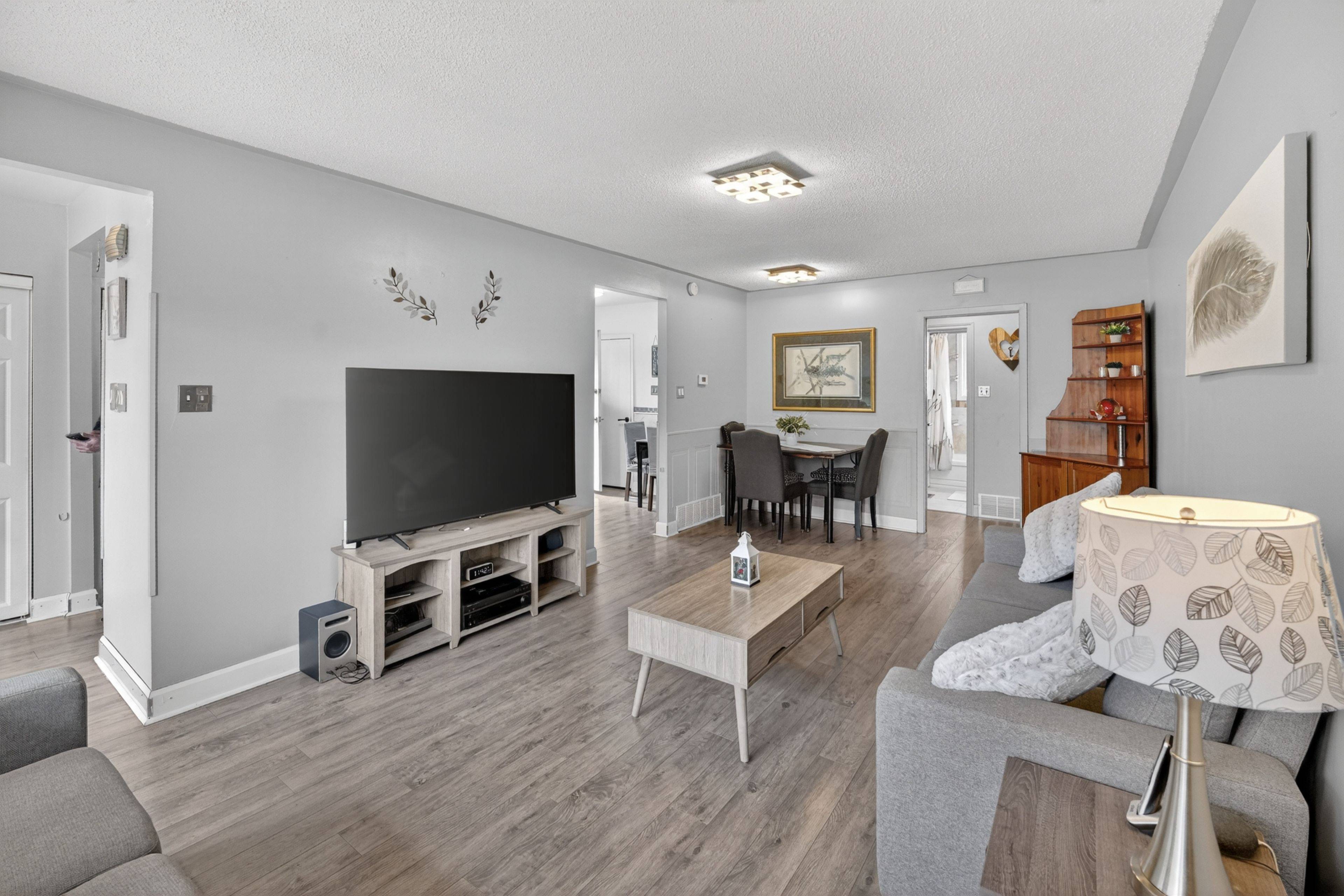 263 Bartley Bull Pkwy, Brampton, ON L6W 2L2