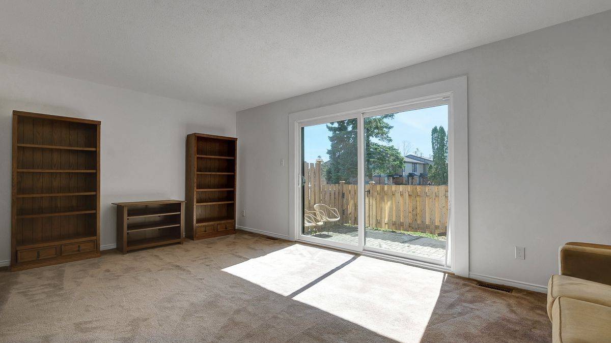 890 Cahill DR W #46, Hunt Club - Windsor Park Village And Area, ON K1V 9A4