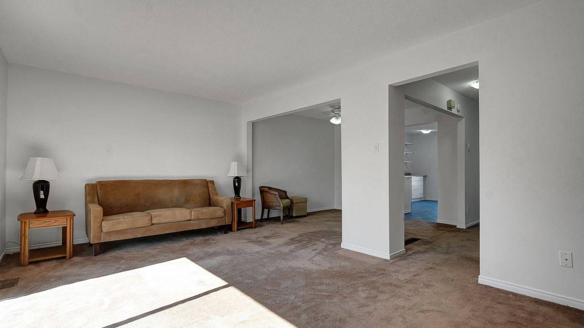 890 Cahill DR W #46, Hunt Club - Windsor Park Village And Area, ON K1V 9A4