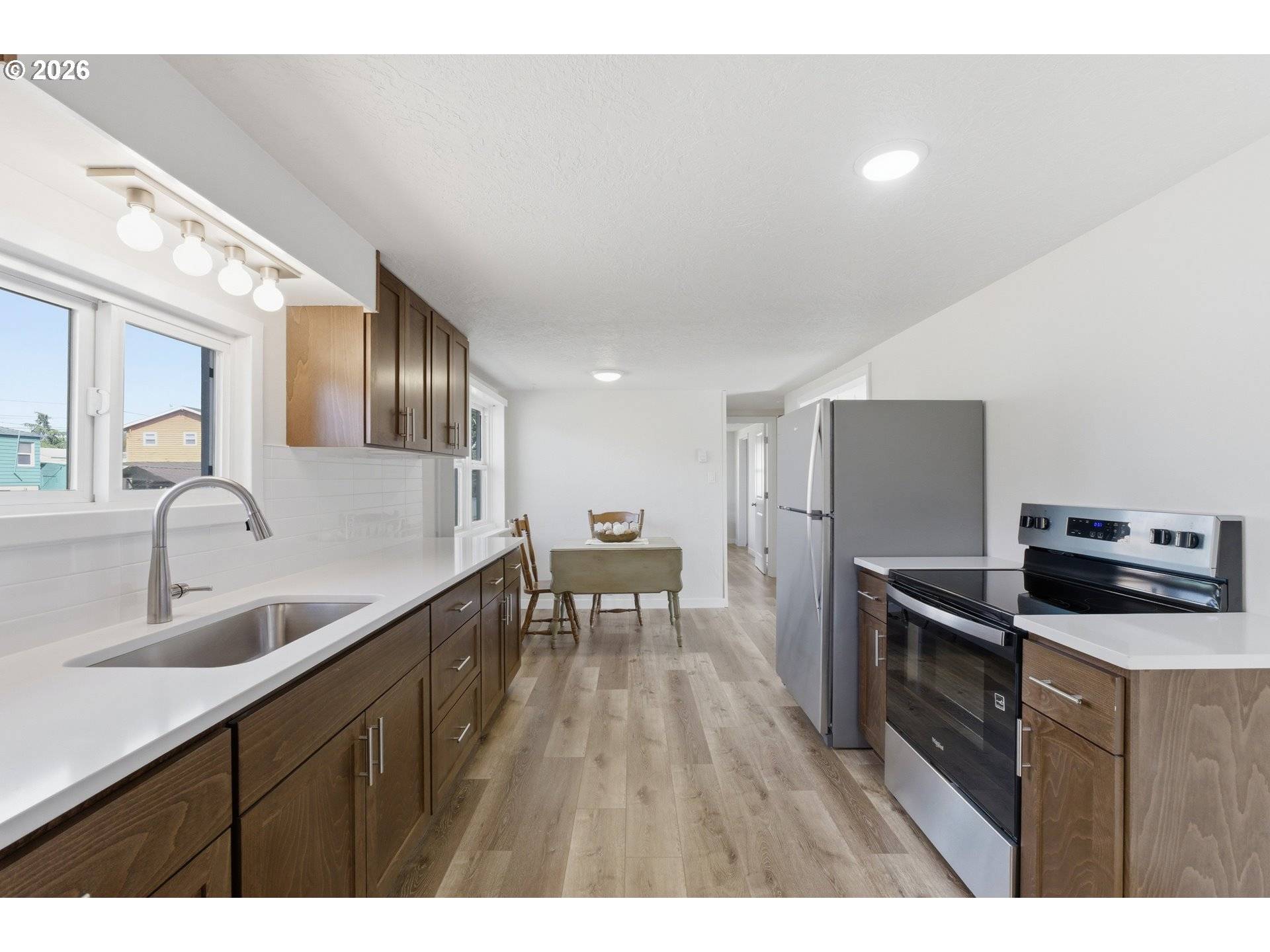 610 TUALATIN ST, St Helens, OR 97051