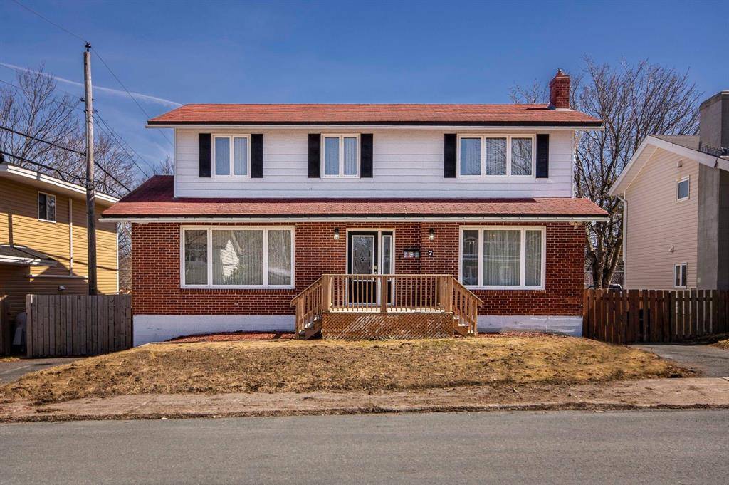 7 Cormack Street, St. John’s, NL A1E 4E2