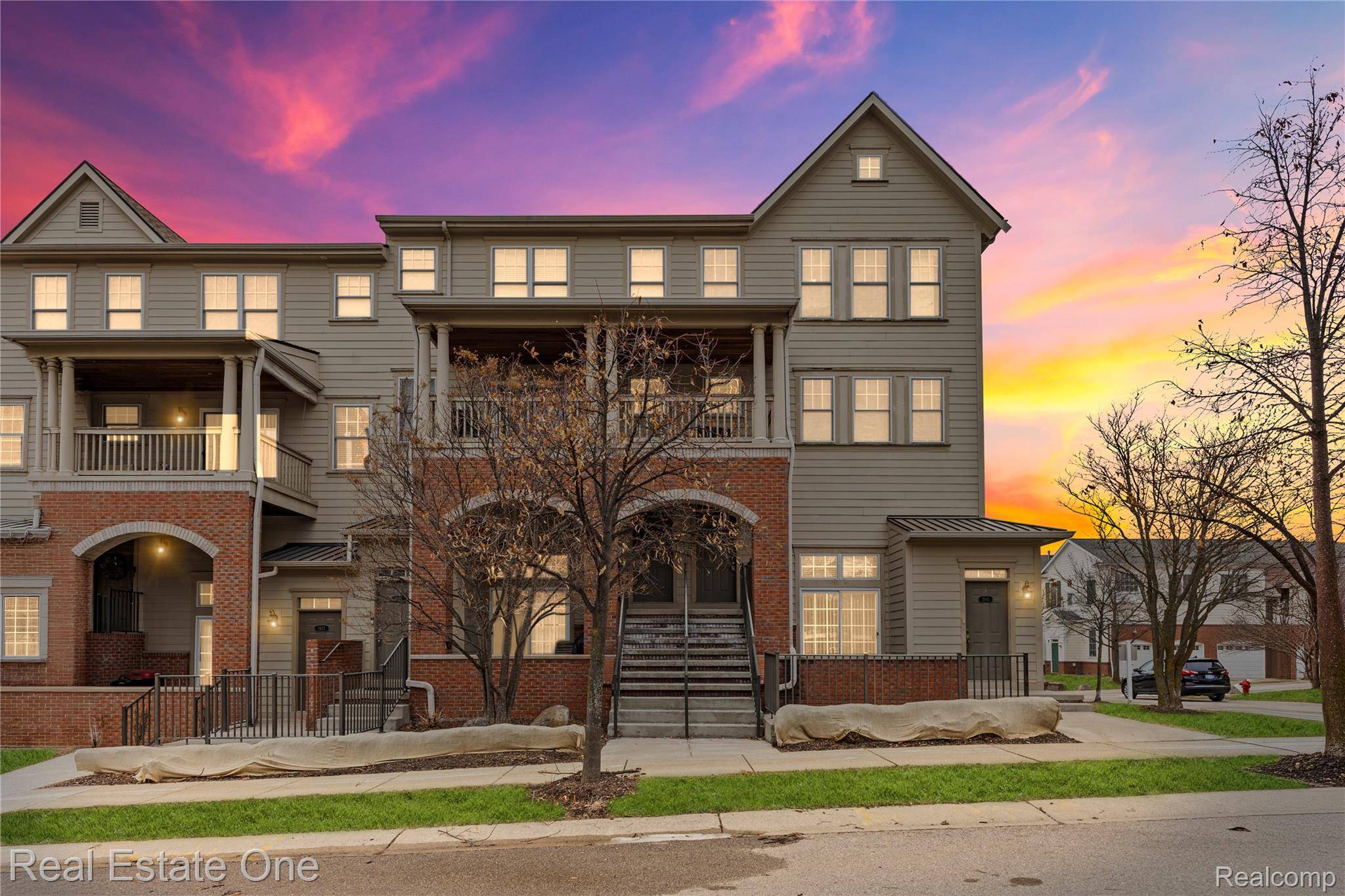 3939 Forester BLVD, Auburn Hills, MI 48326