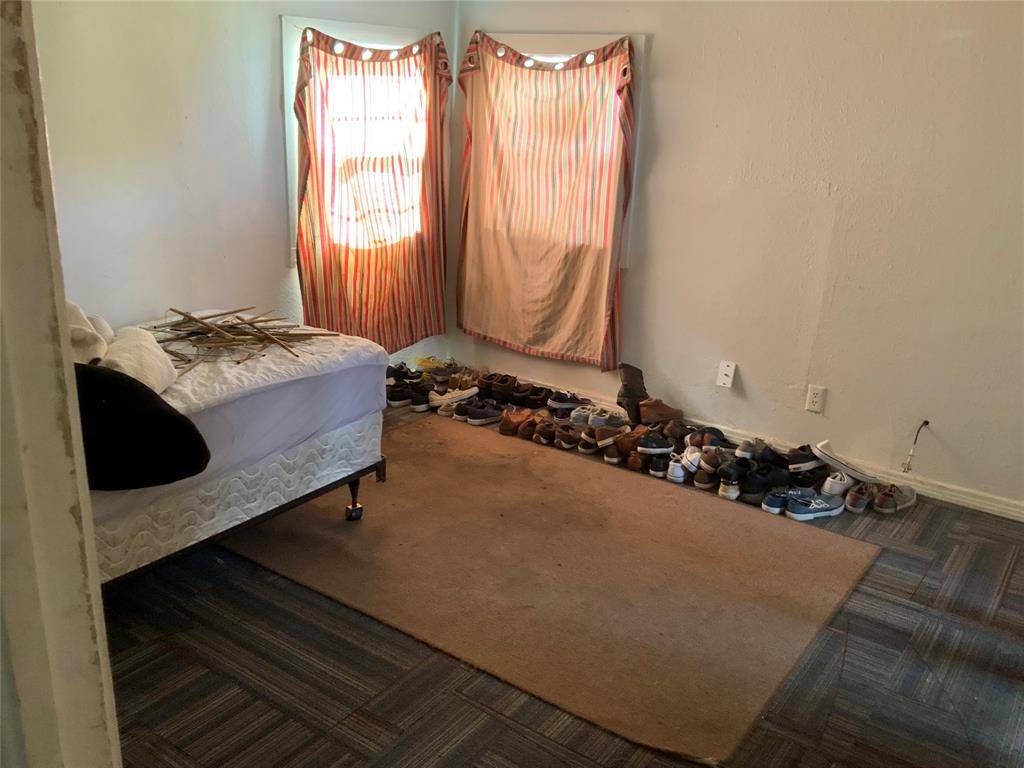 5646 Arlington Park Drive, Dallas, TX 75235