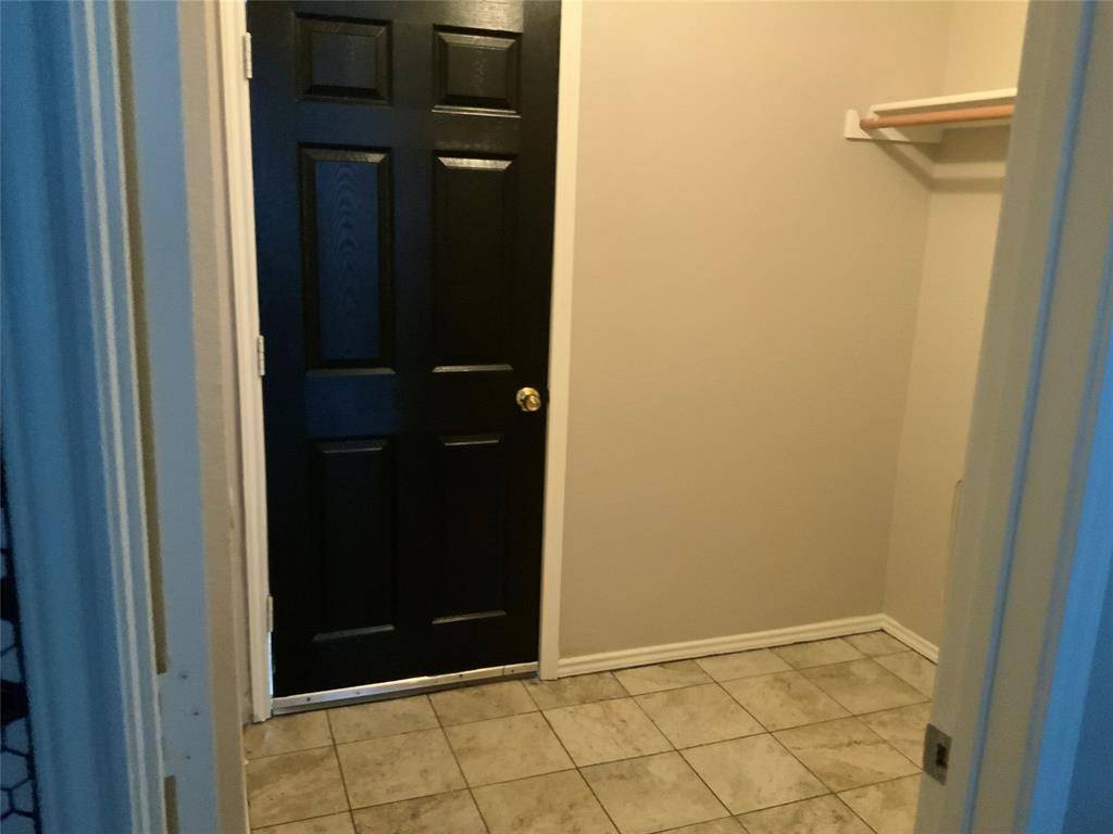 1175 Tomahawk Drive, Dallas, TX 75253