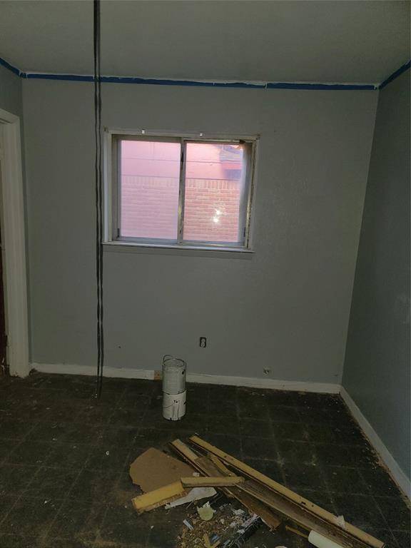 4805 Alandale Drive, Forest Hill, TX 76119