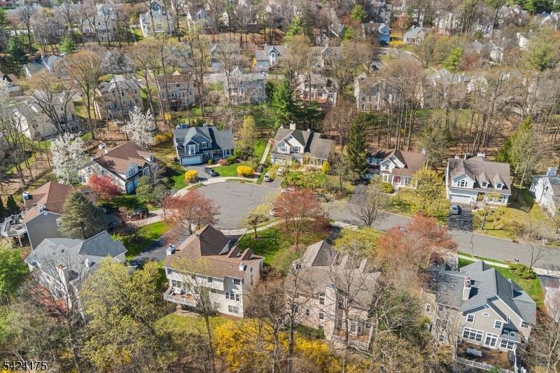 70 Hartley Ln, Bernards Twp., NJ 07920