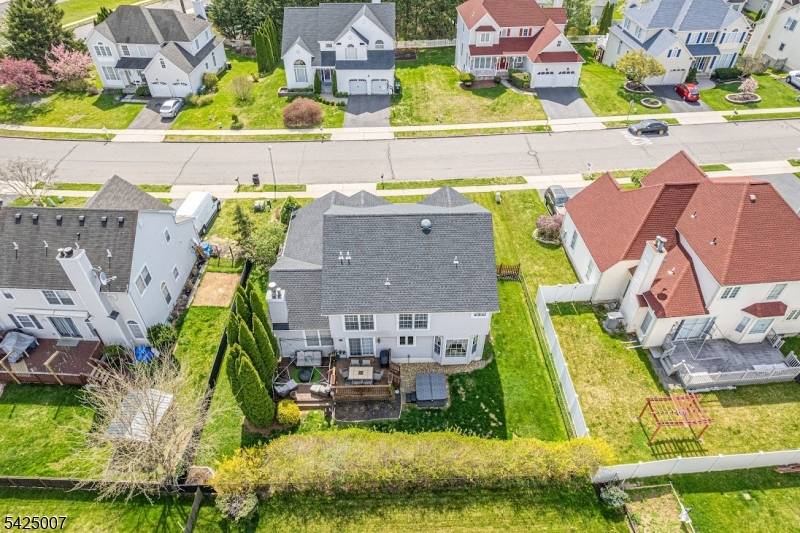 6 Kyle Dr, Lopatcong Twp., NJ 08865