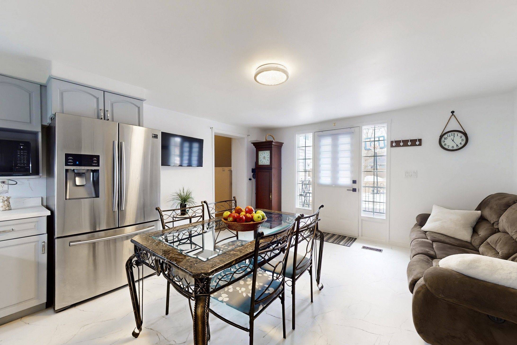 8352 Main Lisle ST, Adjala-tosorontio, ON L0M 1M0