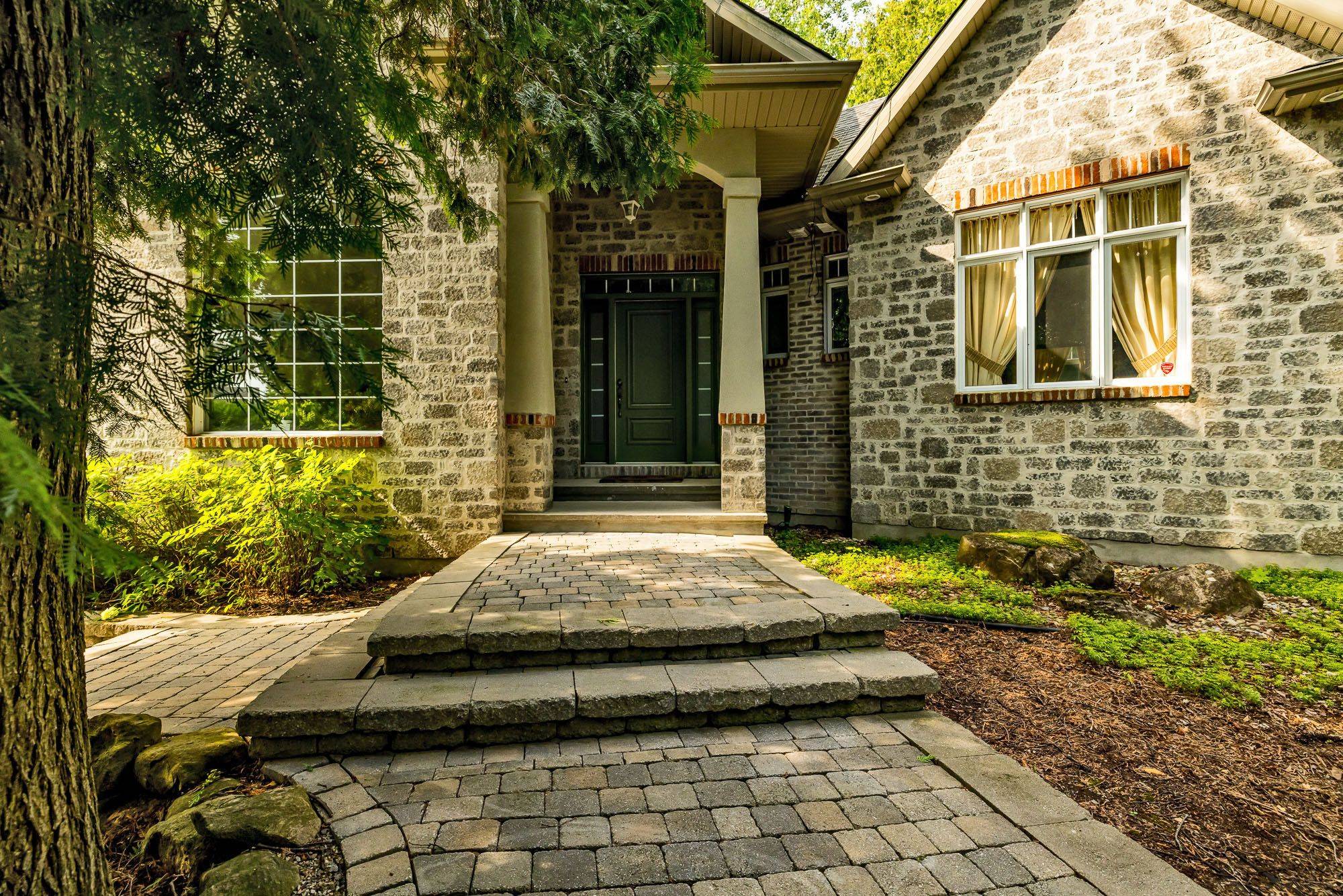 6196 Deermeadow DR, Greely - Metcalfe - Osgoode - Vernon And Area, ON K4P 1M9