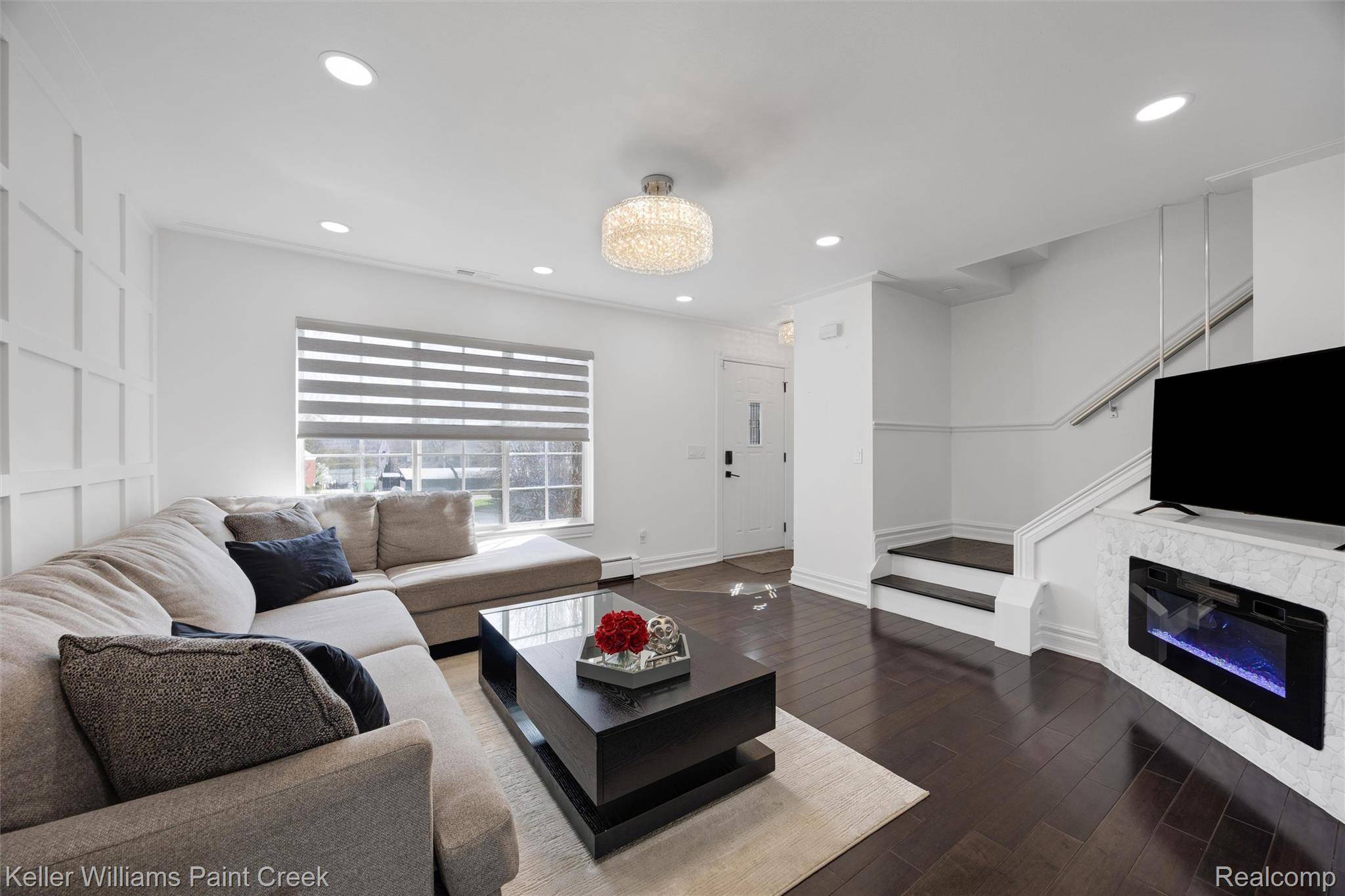 445 Miller AVE, Rochester, MI 48307