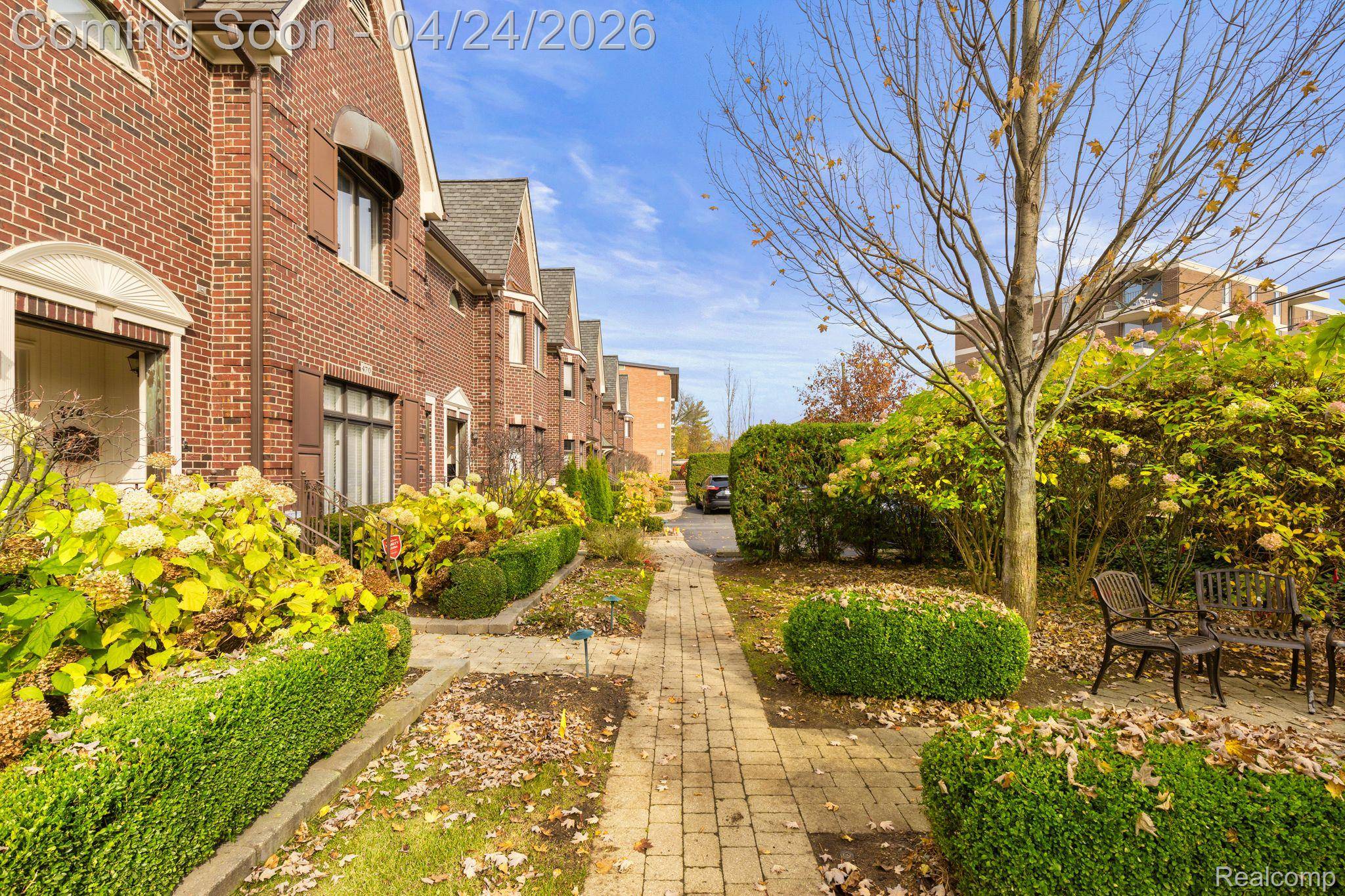 470 SOUTHFIELD RD, Birmingham, MI 48009