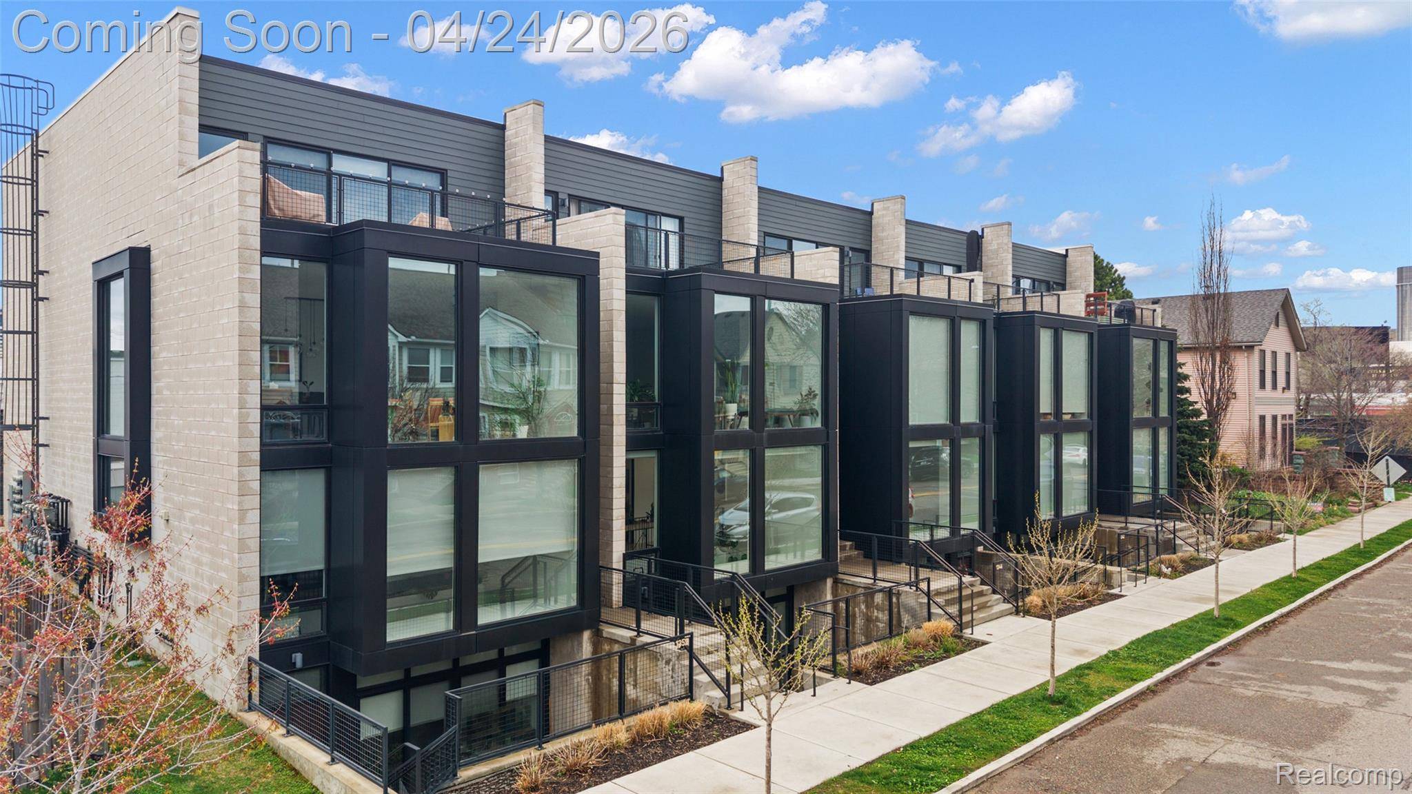 1350 Bagley ST, Detroit, MI 48226