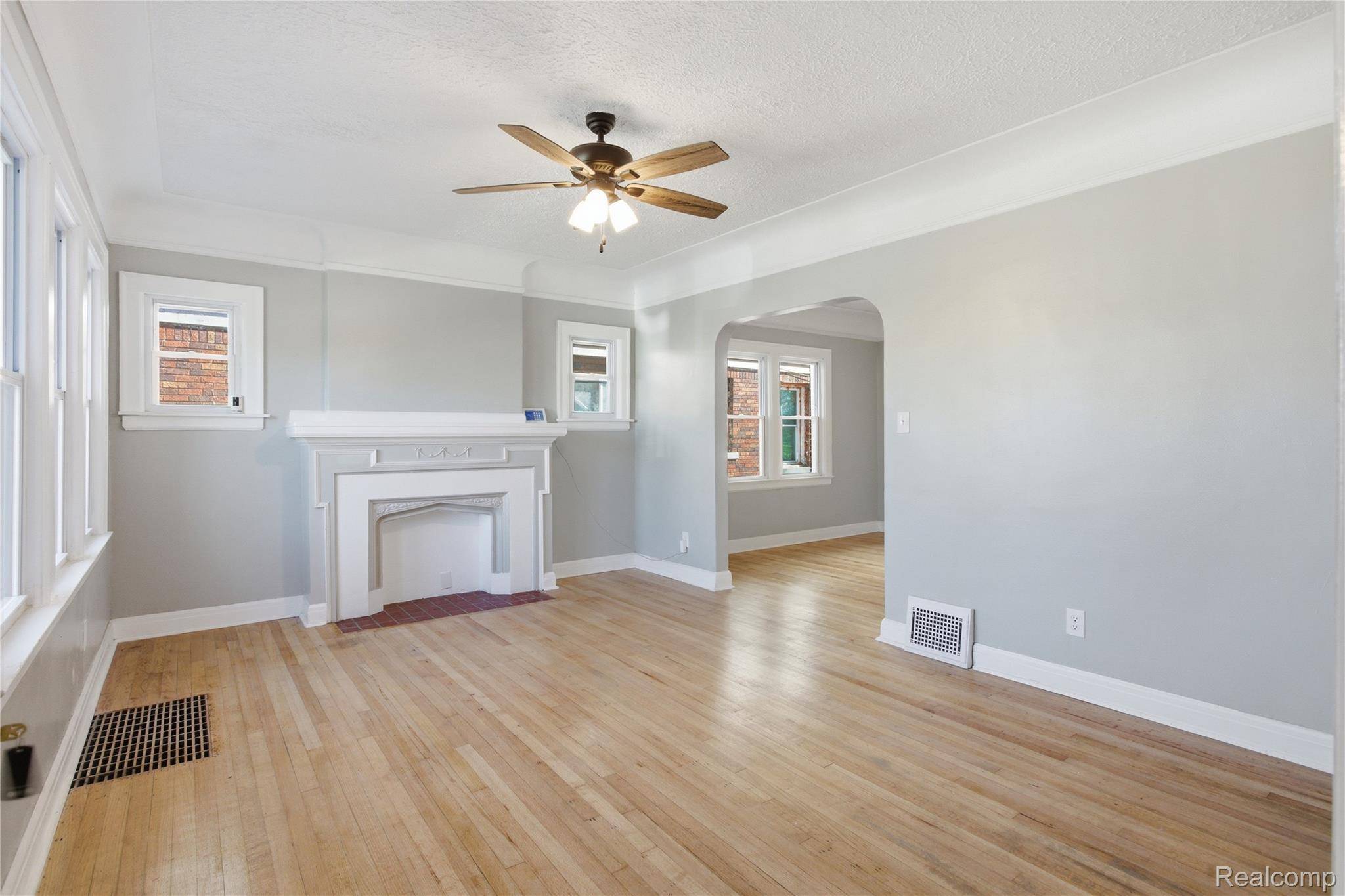 18418 Joann ST, Detroit, MI 48205