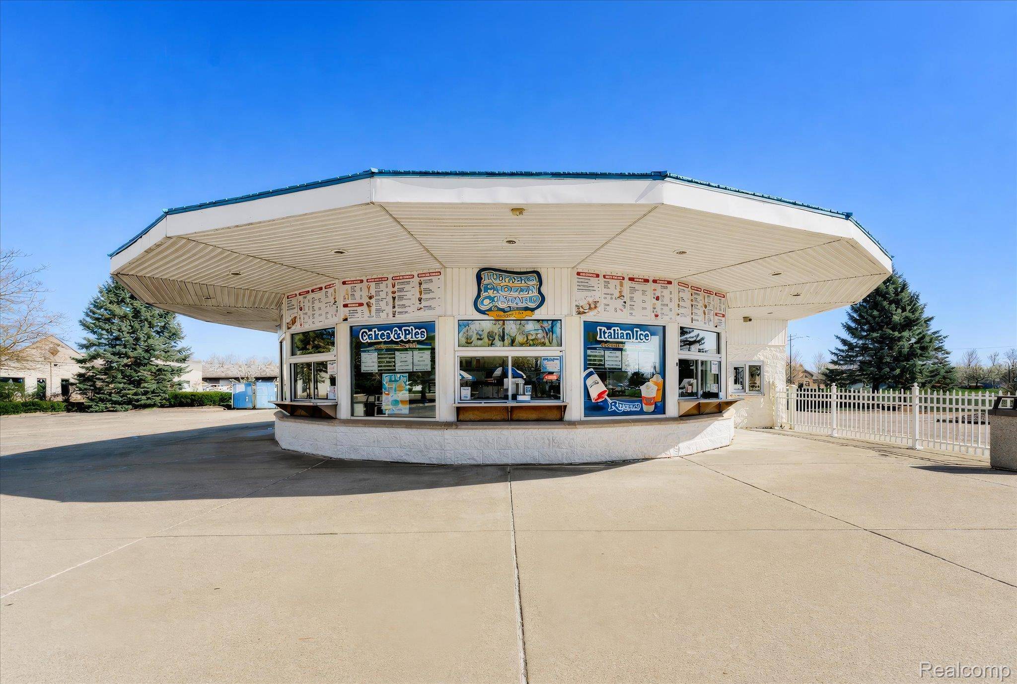 5962 Meridian BLVD, Brighton Township, MI 48116