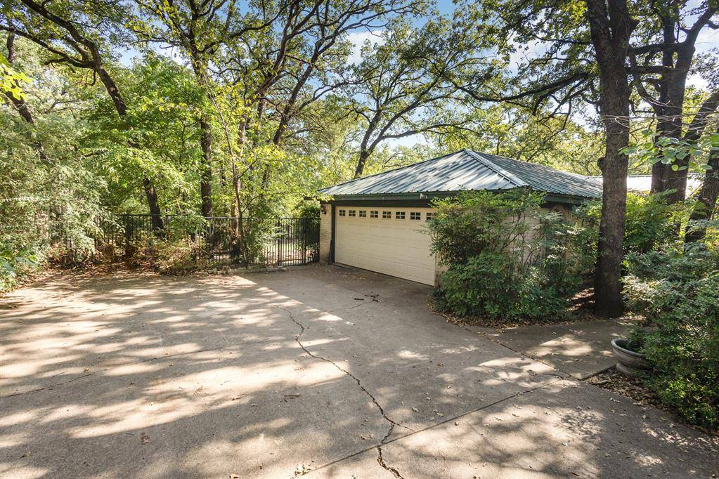 2308 Westwood Drive, Arlington, TX 76012