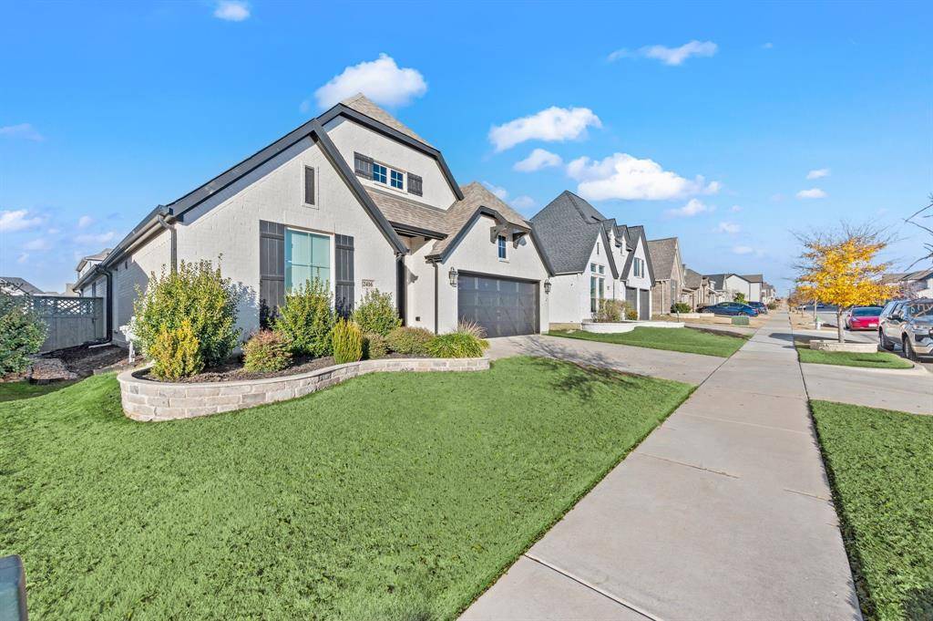 2416 Stella Lane, Northlake, TX 76247